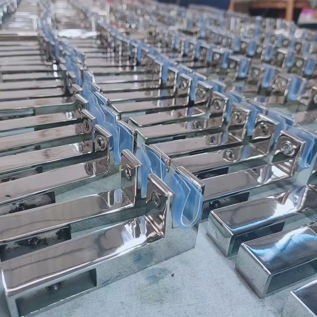 Square Tube Glass Connector Matte Black F Clamp For Apartment 8-12mm Thickness Glass Door