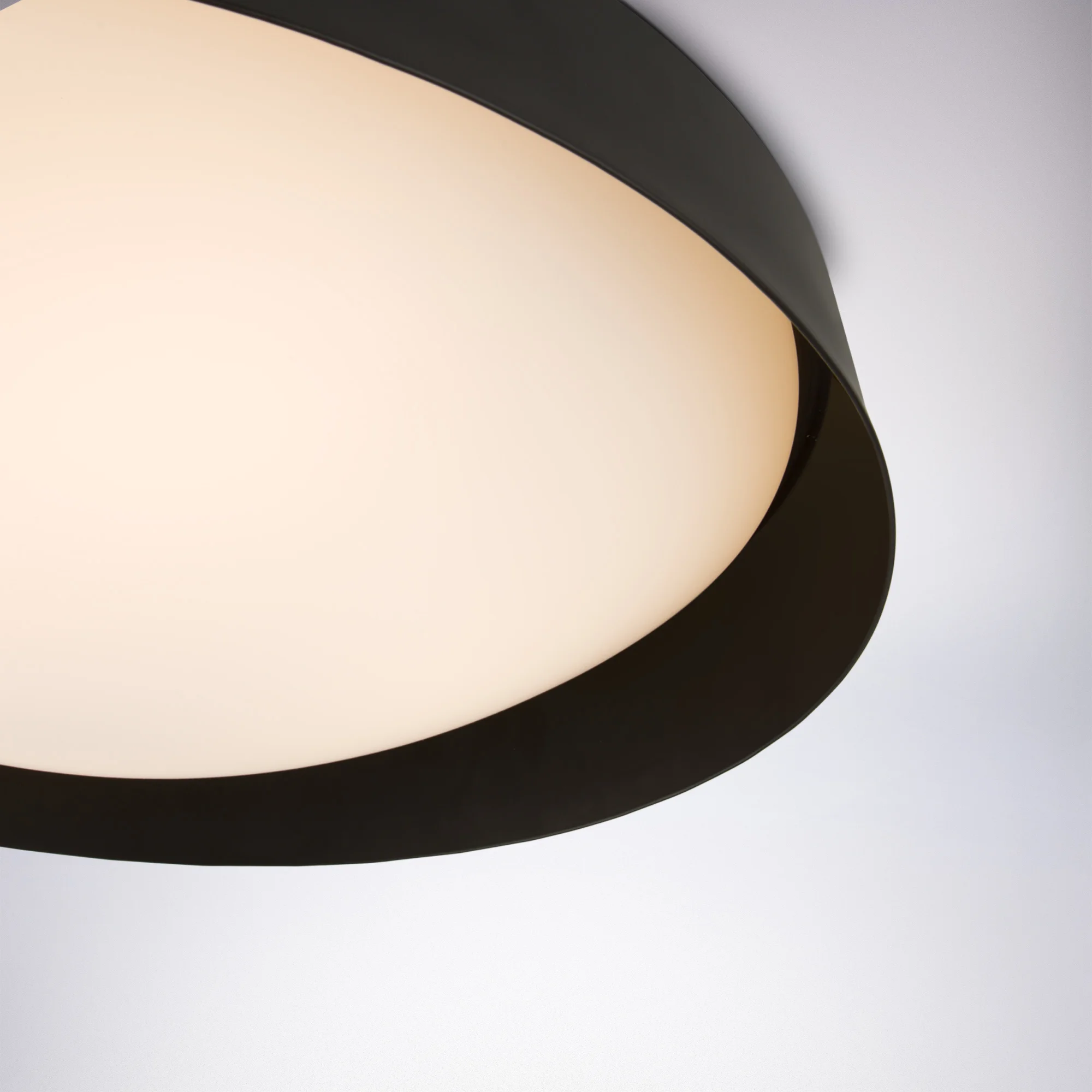 JLC-HC01 Современный матовый черный потолочный светильник с утопленным креплением и акриловым диффузором с опалом для гостиничного номера