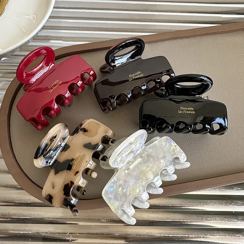 Fashion New Design Products Metal Letter B Acetate Clips Hair Accessories Custom Color Wholesale Hair Claw Clip