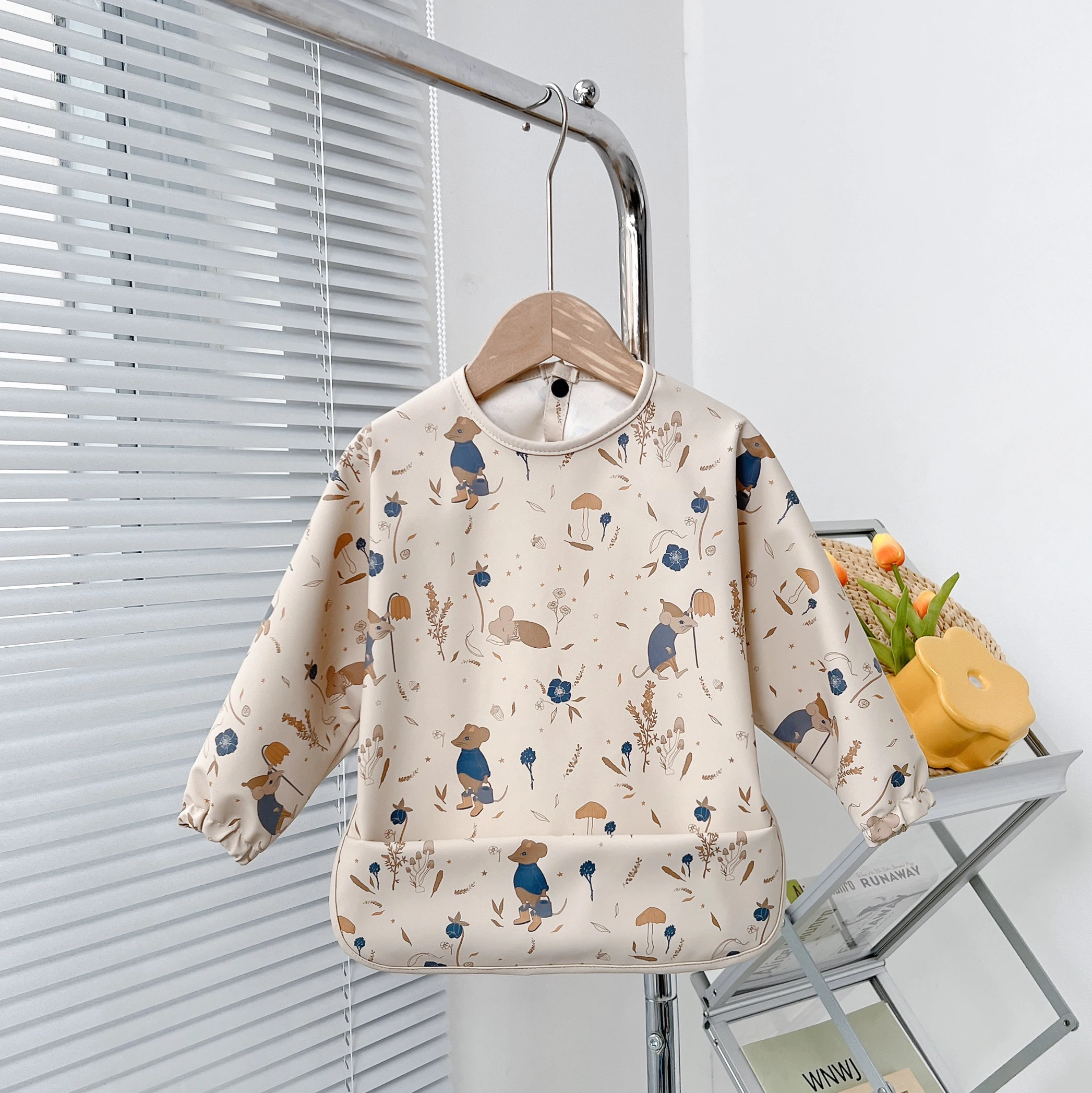 Factory wholesale customized Long sleeve baby bib waterproof best selling products 2023 in usa amazon smock bib Apron