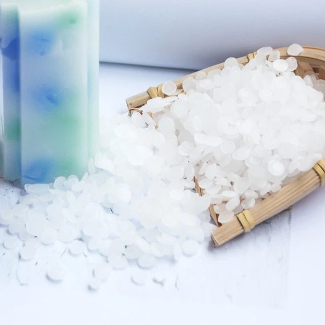 Factory Direct Sale High Melting Point Kunlun 58-60 Fully Refined Clear Crude Candle Paraffin Wax Price Per Kg for Candle Making