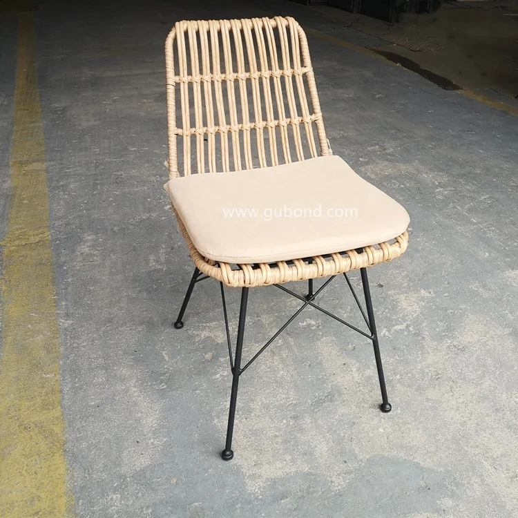 Outdoor Furniture Restaurant Wicker Chair Metal PE Rattan Dining Chairs with Cushion for Sale