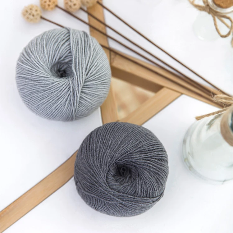 Оптовая продажа разноцветное ручное вязание Yarncrafts 80% шерсть 20% акрил смешанная пряжа 50 г 4 слоя