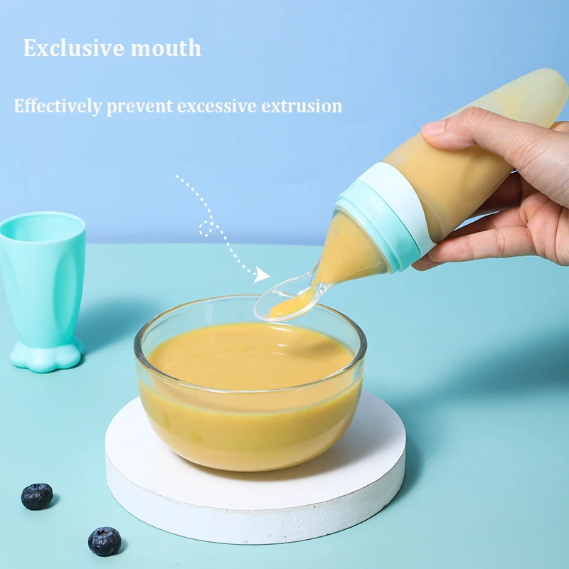 Wholesale Portable Food Grade BPA Free Silicone Squeeze Rice Paste Milk Feeding Bottle