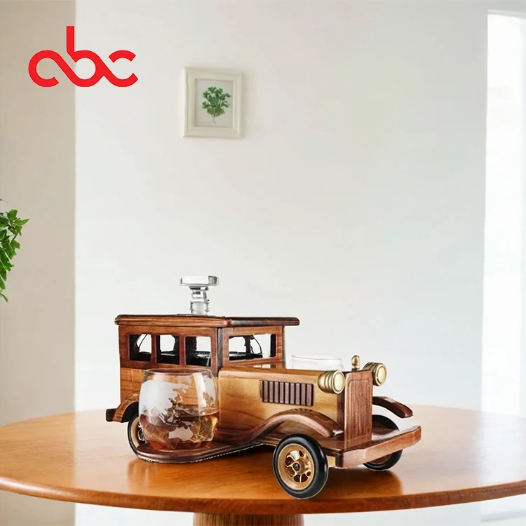 Top Selling High Quality Old Fashioned Vintage Car Decanter Set Whiskey Wine Glass Cup for Bar & Bottle Use