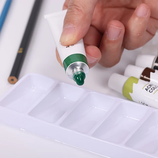 Easy-take acrylic paint and watercolor set with paint brushes and painting palette and a eraser