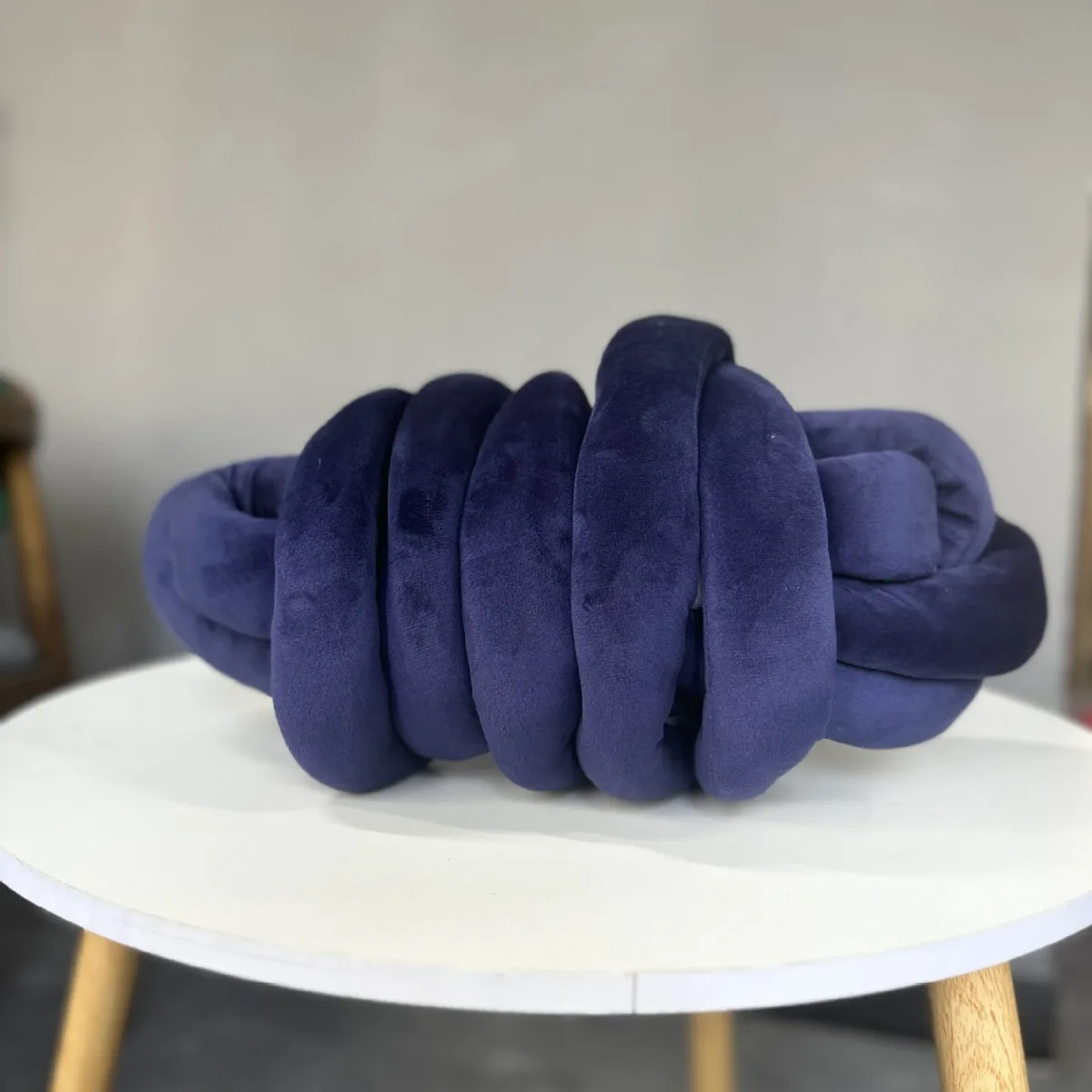 5cm Chunky Core Yarn Thick Velvet Soft Big Hand Knitting Giant Tubular Yarn for Arm Knitting DIY Blankets Rugs Pillow
