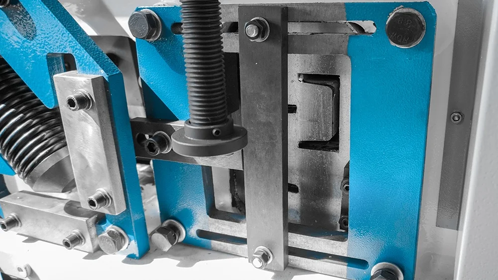 Iron Hydraulic Ironworker Q35y-25 Hydraulic Iron Worker/ironworker Machine Punching And Shearing Machine