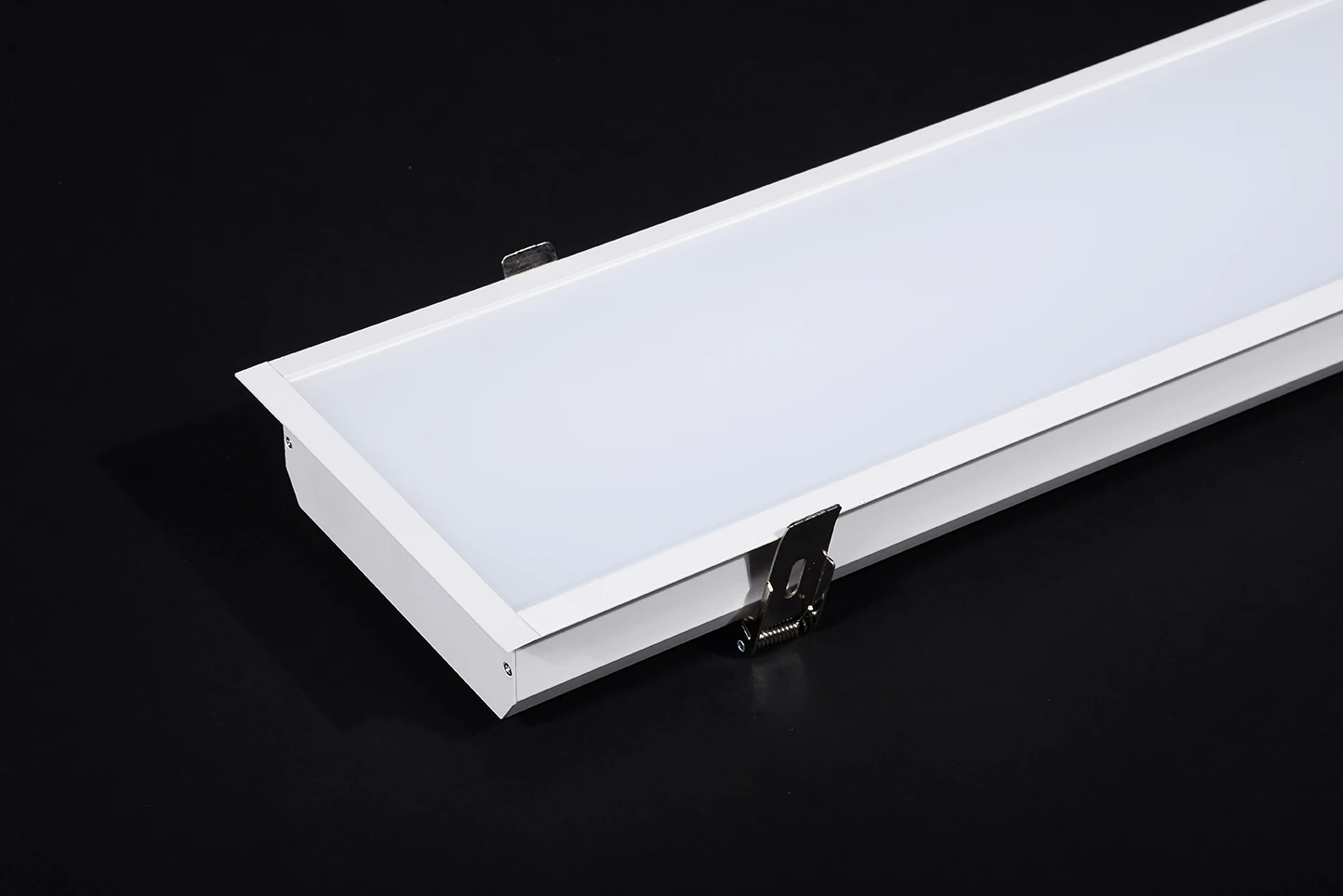 RL0415048-60 2feet Length Wholesale Indoor Rectangular Bright CCT Dimmable 24W 30W 36W 40W 50w Led Recessed Linear Light