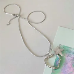 Sweet and Cool Heart Pendant Necklace Ins Fashion Jewelry Retro Simple Y2K Snake Bone Chain Star Choker Necklace