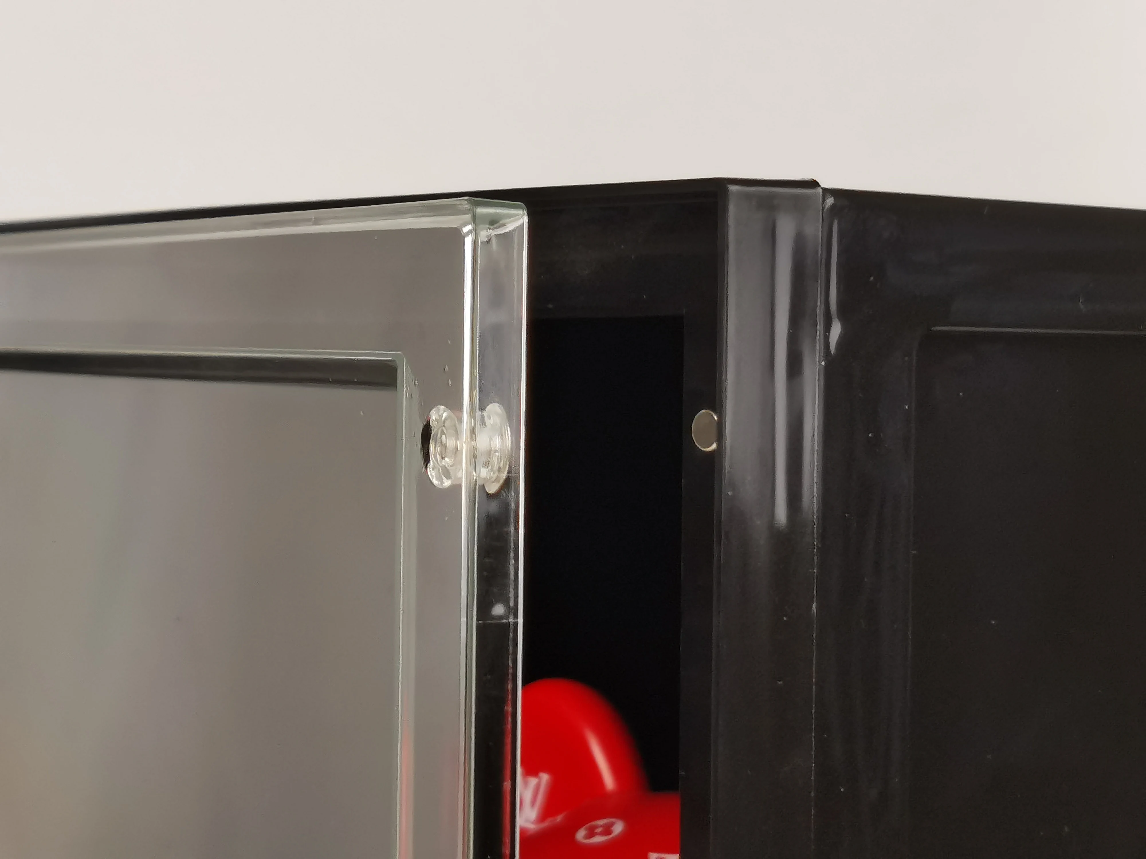 
Factory Customized LED Light Shop Show Clear Box PVC Figure Display Cabinet Toy LED Display Case 