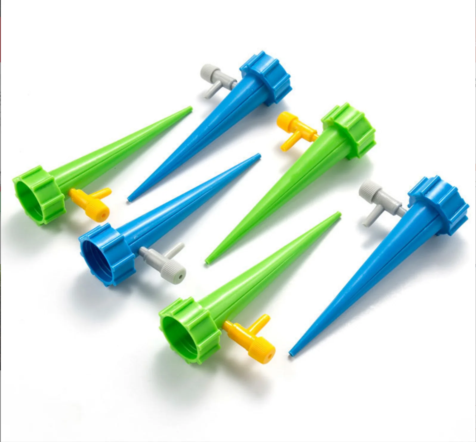 Automatic drip irrigation system plant waterer self watering irrigation spikes for vacation plant watering