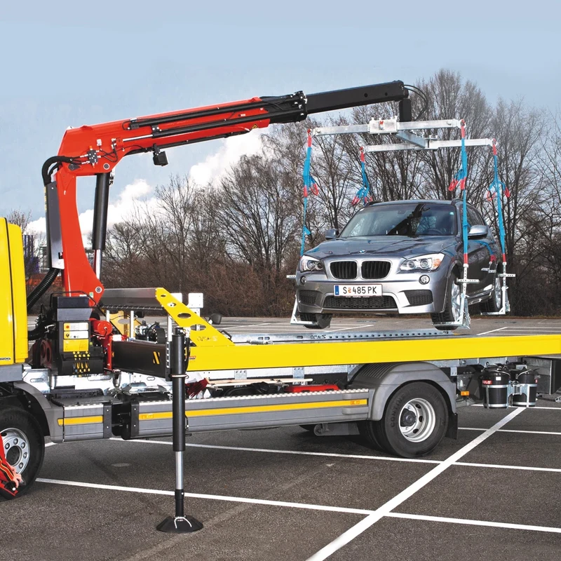 tow truck Crane truck mounted for lift cars Road rescue crane machine good performance 2 tons