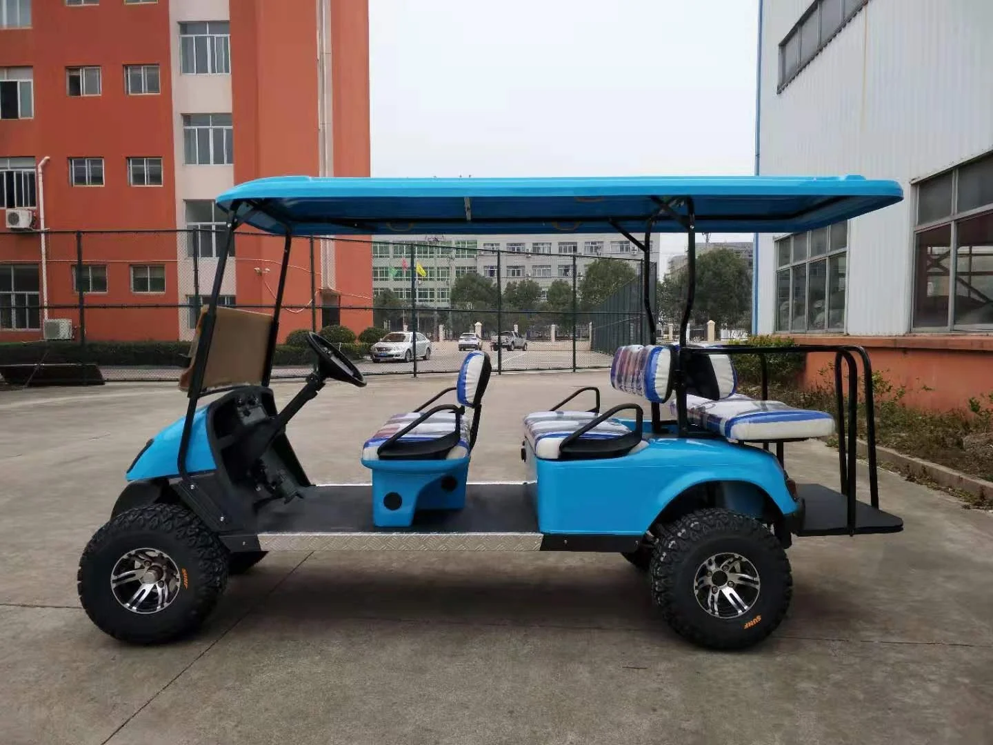 
6 Seater Electric Golf Cart Lifted Made In China 