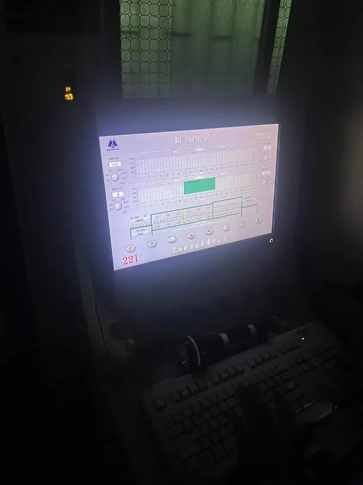 Supplying Refurbishment Glass Cutting Machine From China with Very Low Price and Life Time Warranty Save 70% up Costs for You