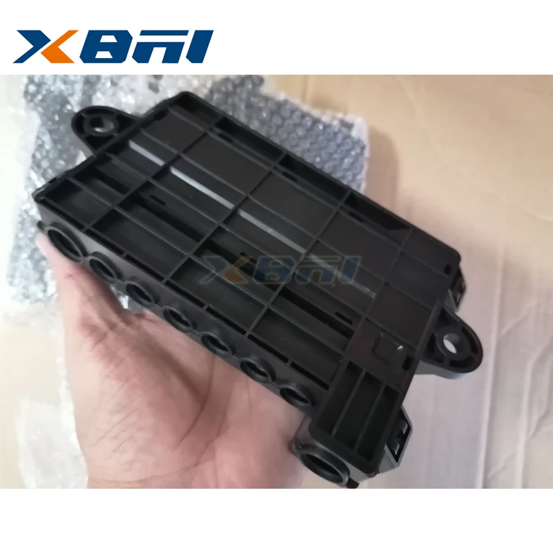 Original fuse device for HOWO 7-way fuse device assembly (country VI) SITRAK fuse WG9720580051