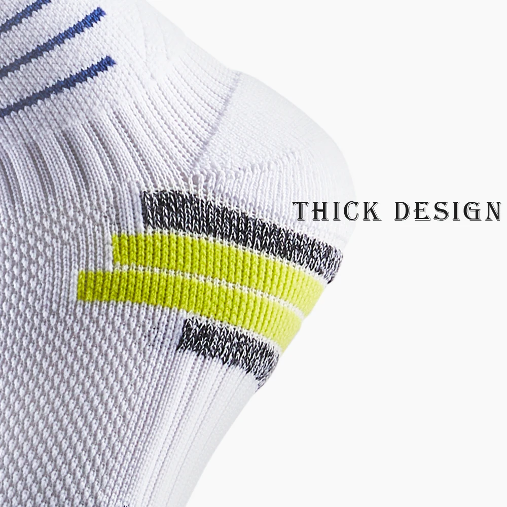 Wholesale Men Elite Socks Embroidery Logo High Quality Crew Socks Athletic Basketball Football Socks