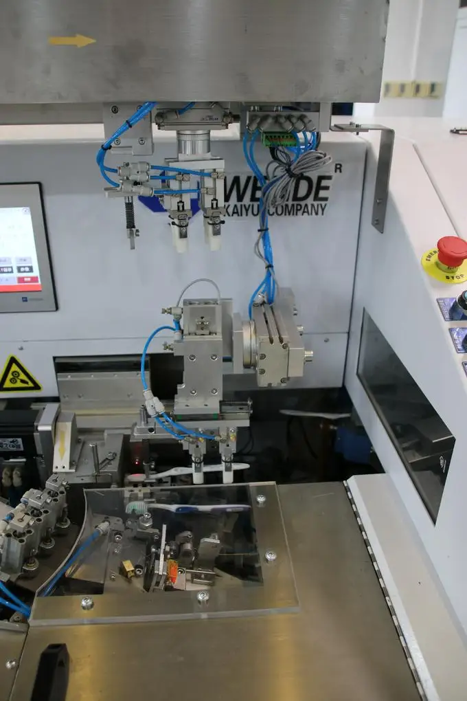 CNC Broom Tufting Machine/Brush Making machine
