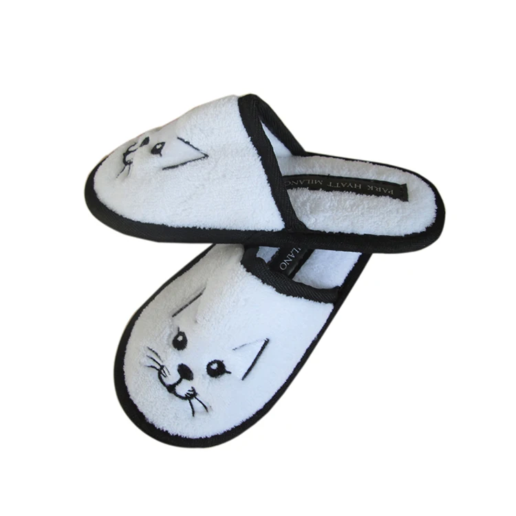 Wholesale Disposable Cotton Fabric Cute Soft Hotel Kids Slippers