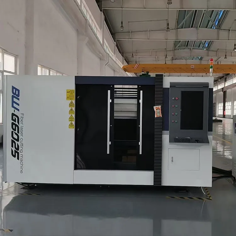 High Power Industrial Machinery Equipment 12kw 6020 1313 Fiber Laser Cutting Machine With Full Cover