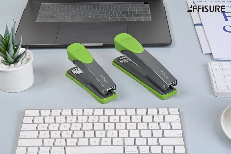 Factory Direct Sales Metal Manual Book Binding Stapler for School Supply Office Accessories Stationery