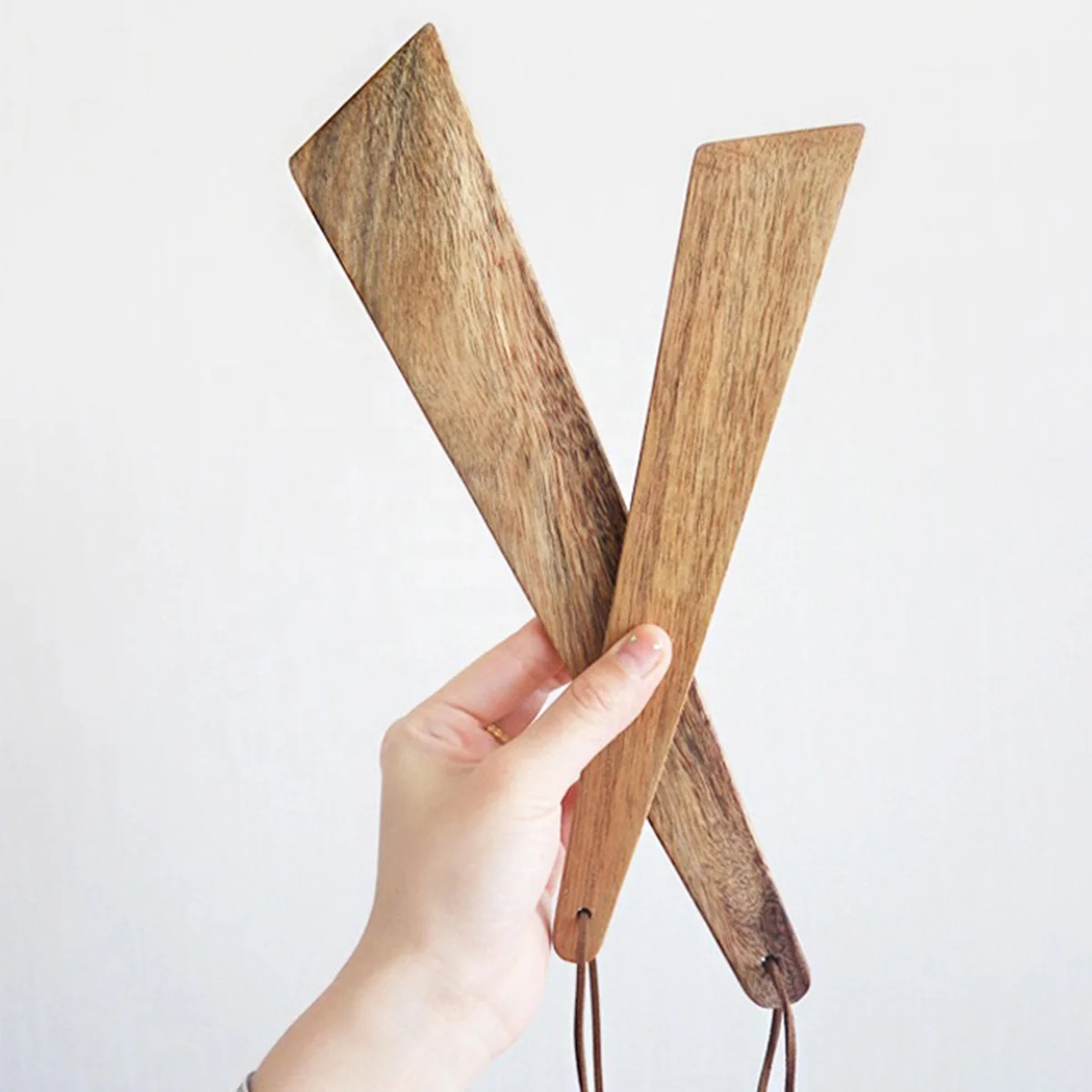 Customized Bamboo Wooden Pot Scraper Clean Wok Pan Pot Tool Teakwood Cooking Utensil Kitchen Tool Acacia Wood Cooking Turner