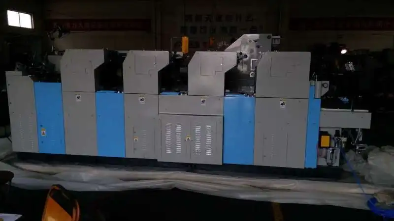 ZX447 4-цветная офсетная печатная машина маленькая офсетная печатная машина цвет офсетной печатной машины