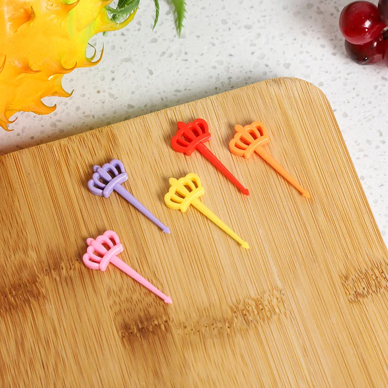 Animal Fruit Fork Food Grade Plastic Mini Cartoon Kids Cake Fruit Toothpick Bento Lunch Bento Accessories