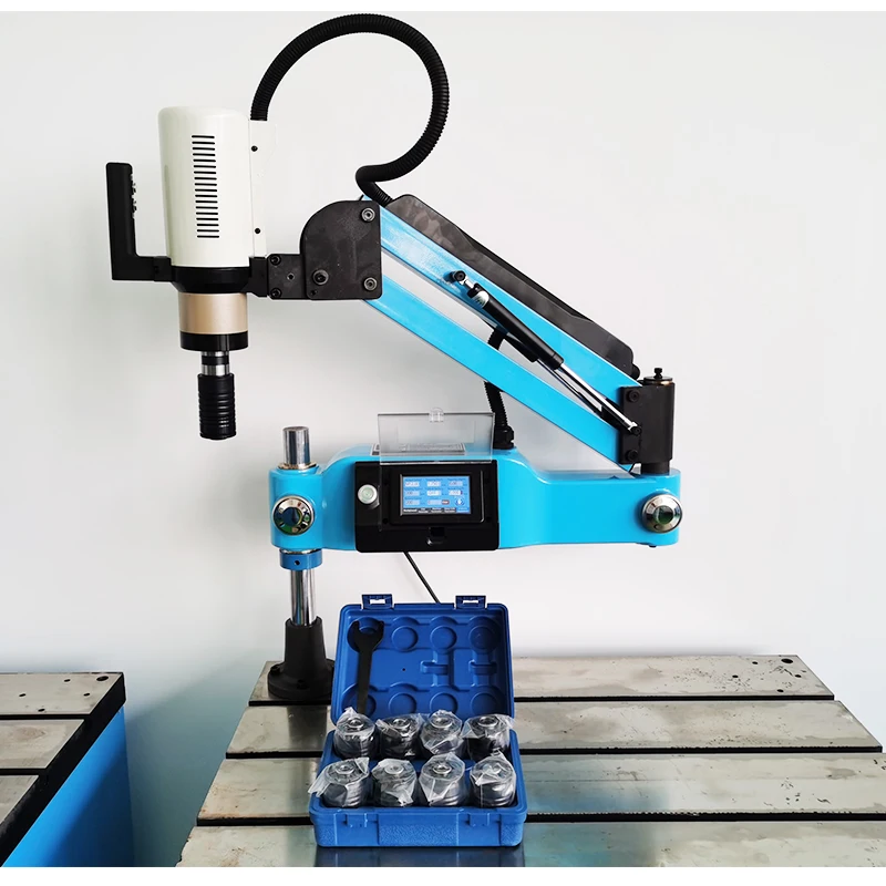
M3-M36 CE 220V CNC Universal Type Electric Tapping Machine With Chucks, 900*600mm Working Table 