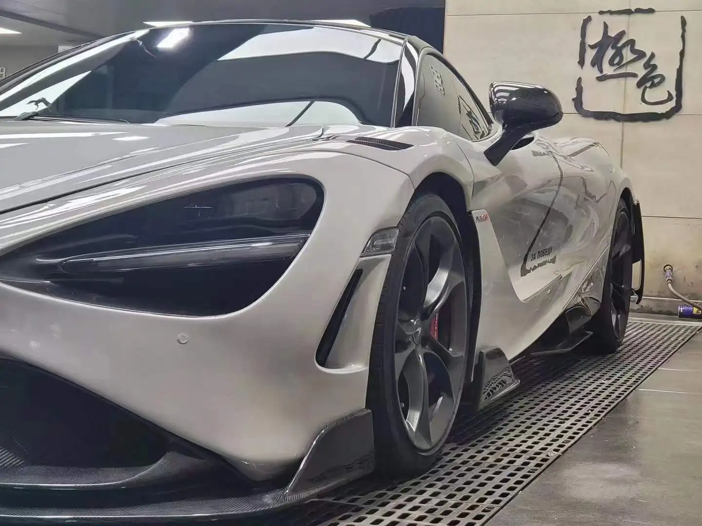 Dry Carbon Fiber 765LT Body Kit For Mclaren 720S Front Bumper Side Skirt Rear Bumper Rear Wing Fender Exhaust