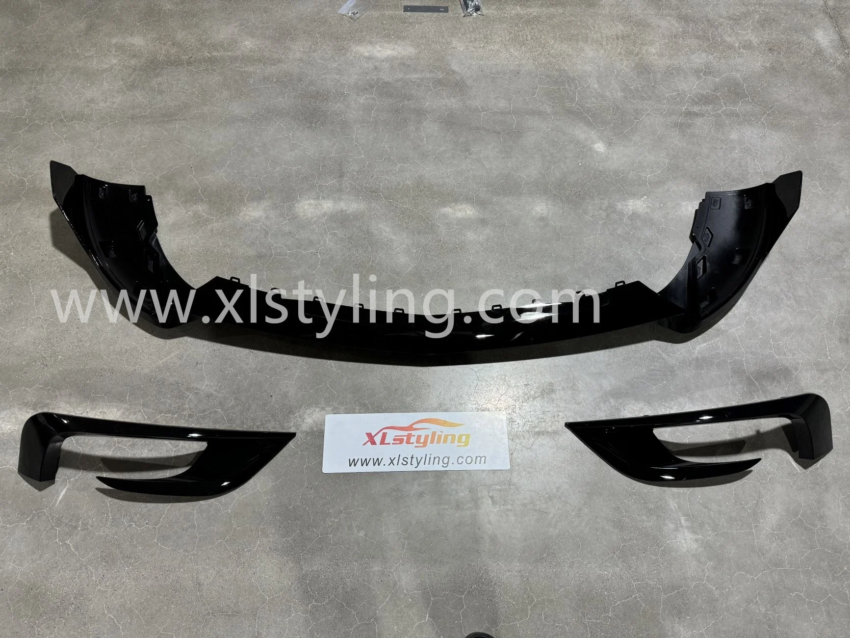 Car Accessories Body Kit Car Bumpers 2014-2017 BRS Rear Bumper Diffuser With Tips for Mercedes Benz W222 AMG