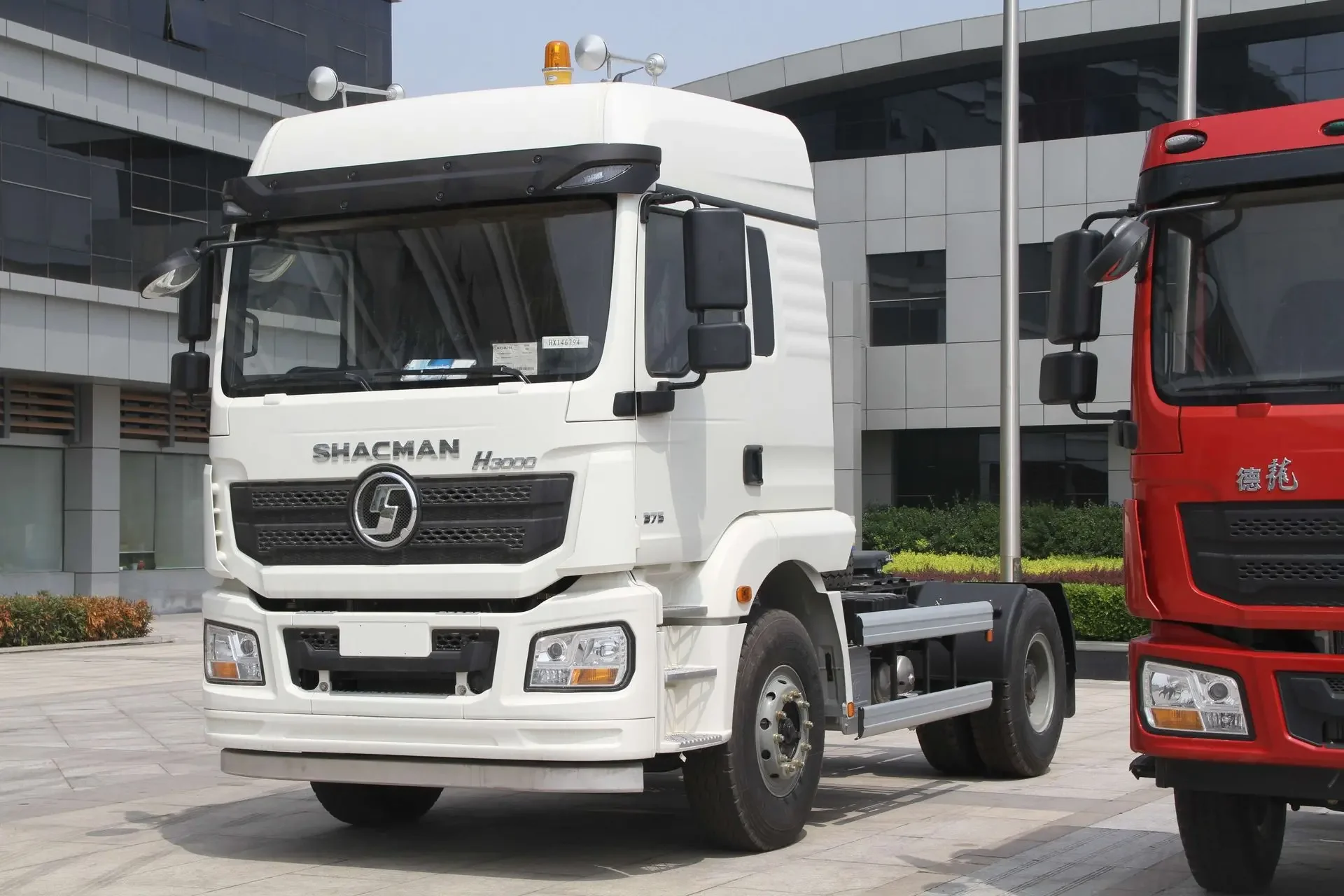 Грузовик SHACMAN H3000 Euro 2 8*4 6*4 180-340 л.с. с дизельным двигателем Weichai