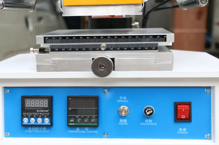 Pneumatic Hot Foil Stamping Machine For Leather Wood Leather Stamping Machine