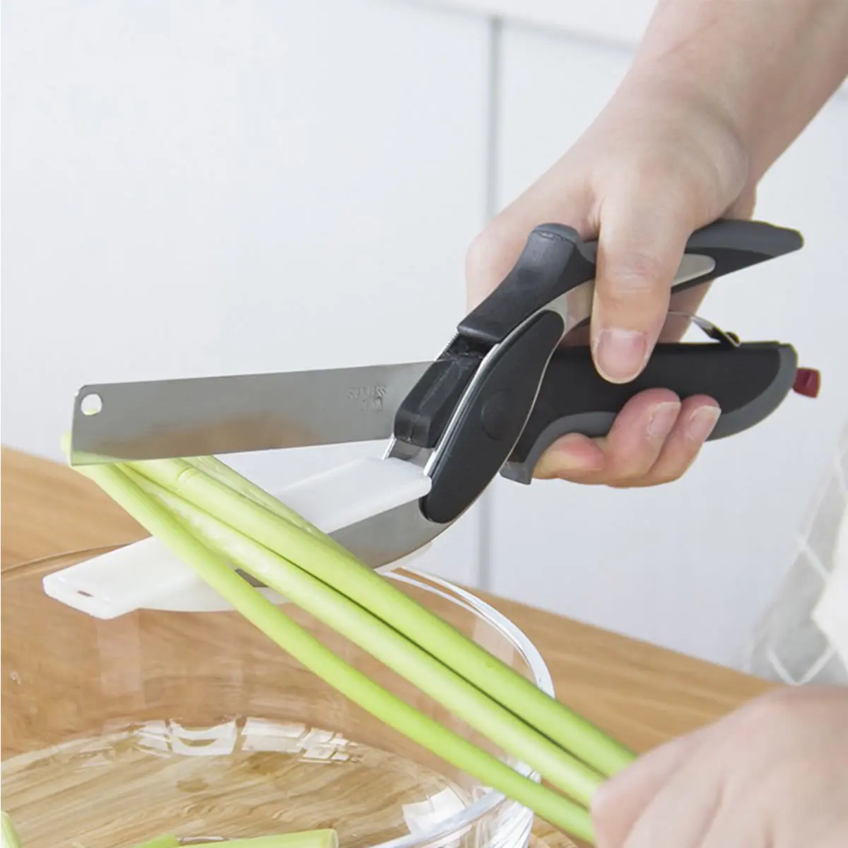 Wholesale Multifunctional food scissors Kitchen Tool Scissors Cutting vegetables, fruits