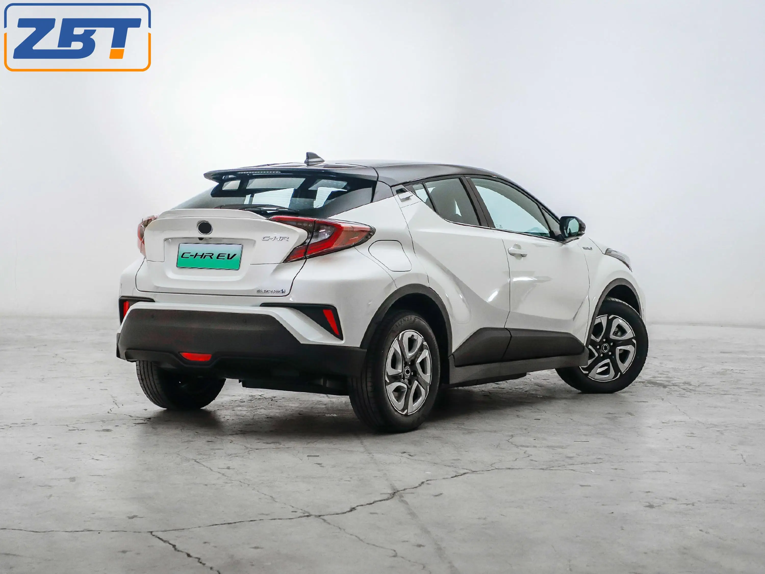 Горячая продажа C-HR автомобилей EV высокоскоростной 4x2 2WD FWD электрический автомобиль такси Супер дальний NEDC Средний внедорожник с большим ЖК-экраном