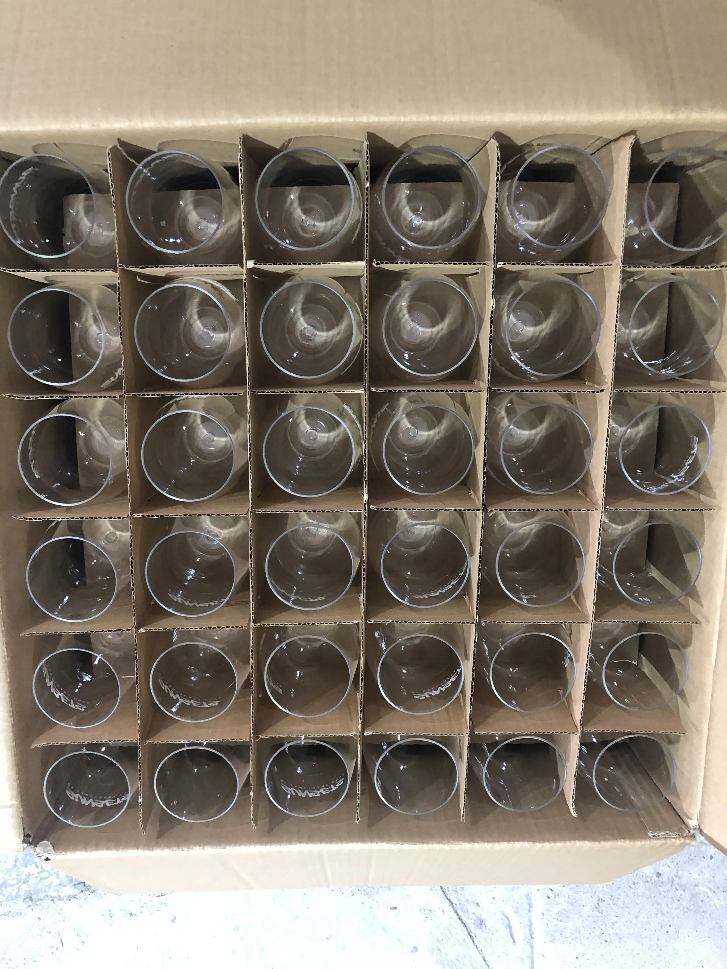  Stemless пластиковый бокал для вина Небьющийся многоразовые Тритан бокалы 4