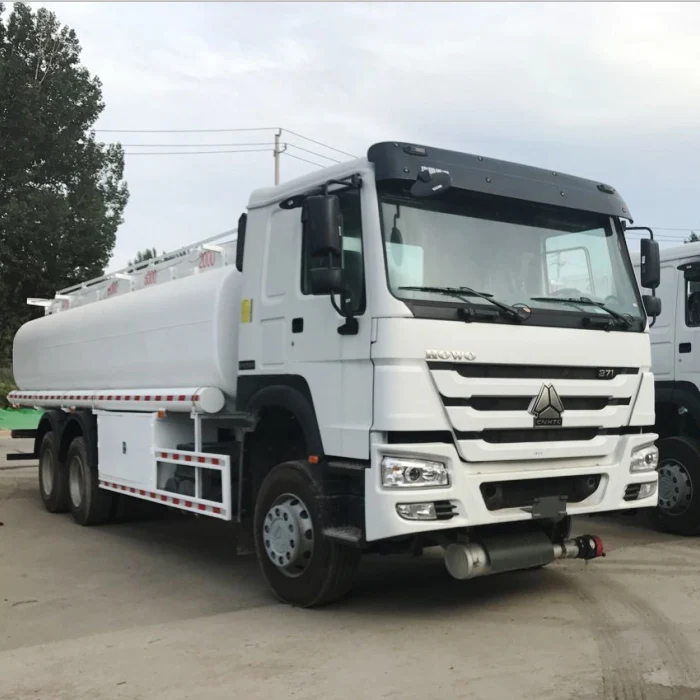 12000L 15000L 6x2 Liquid alkali transporter tank truck oil bowser diesel tanker truck for sale