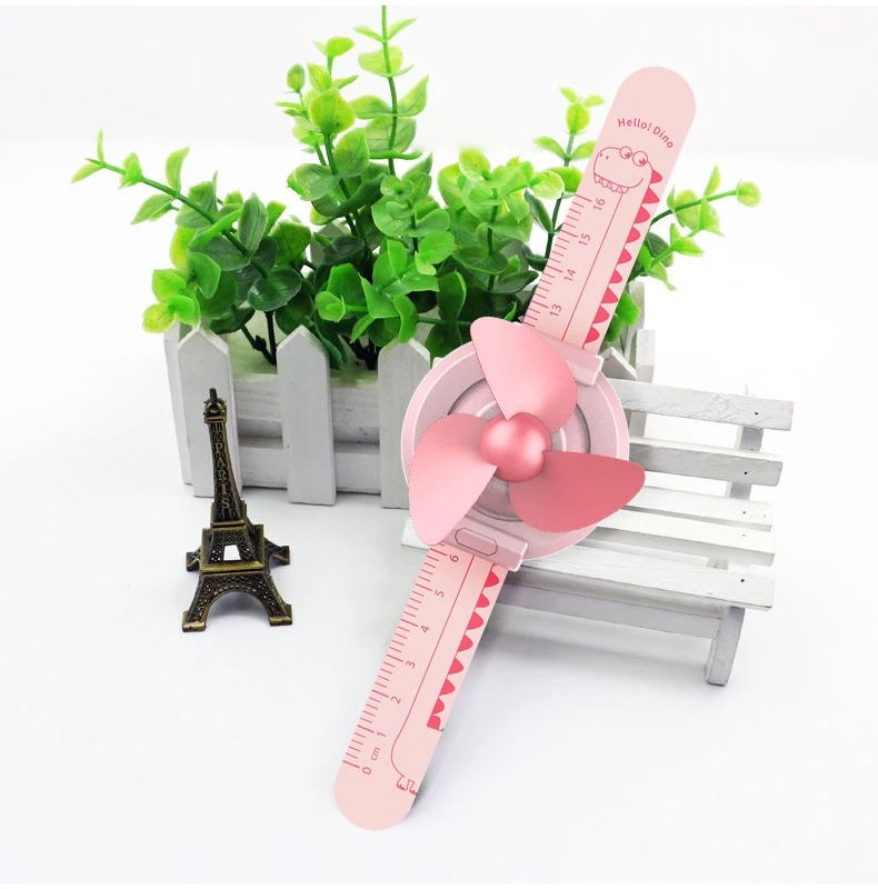 New style kids fan low decibel and super mute creative mini baby portable  fan