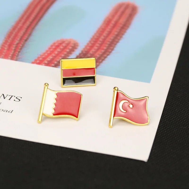 Flag Oem Manufacturer Wholesale Design Your Own Metal Lapel Pin Brooch Soft Hard Enamel Pin Cross Country Flag Pin Badge