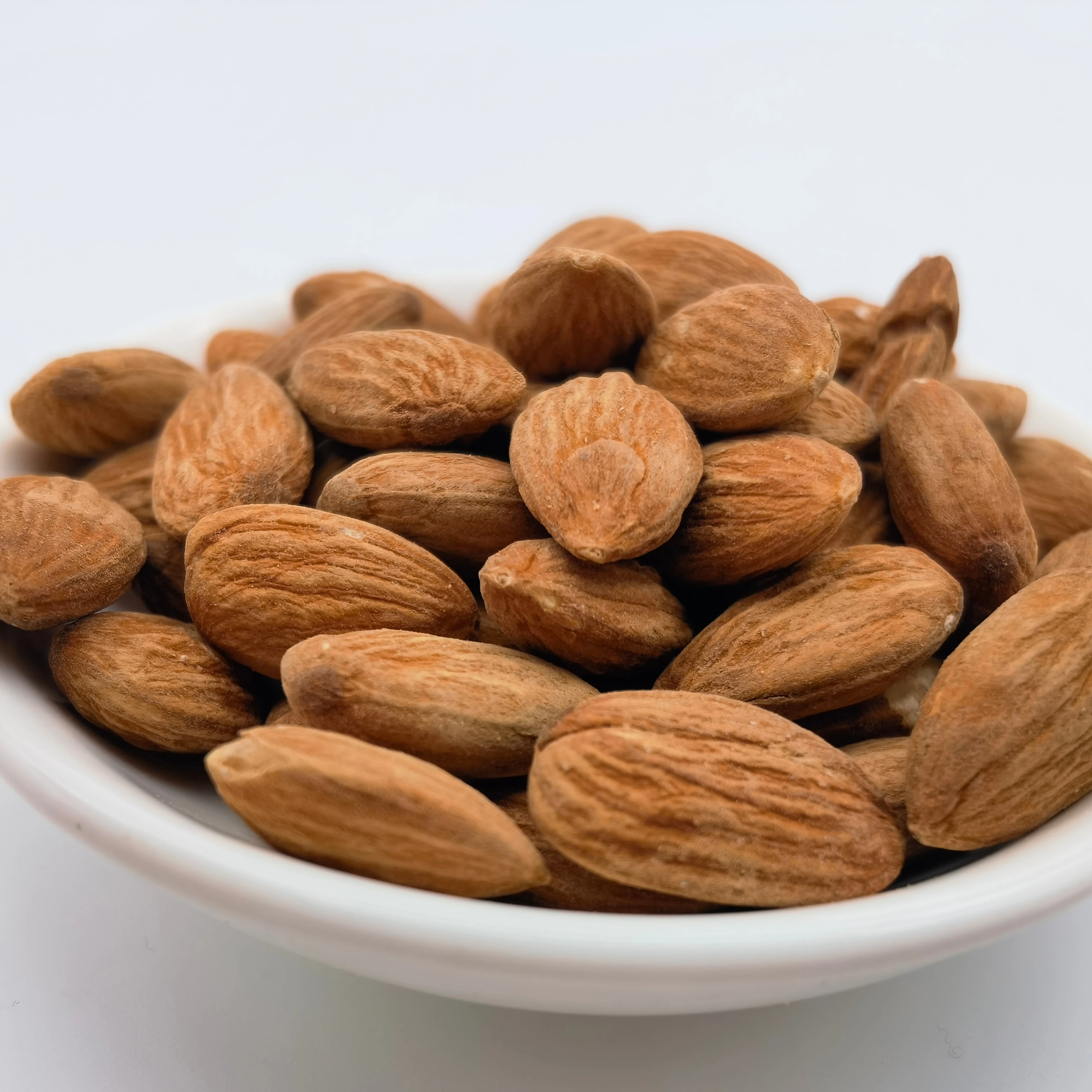 wholesale usa raw dry fruits almond nuts in bulk california almonds price in dubai