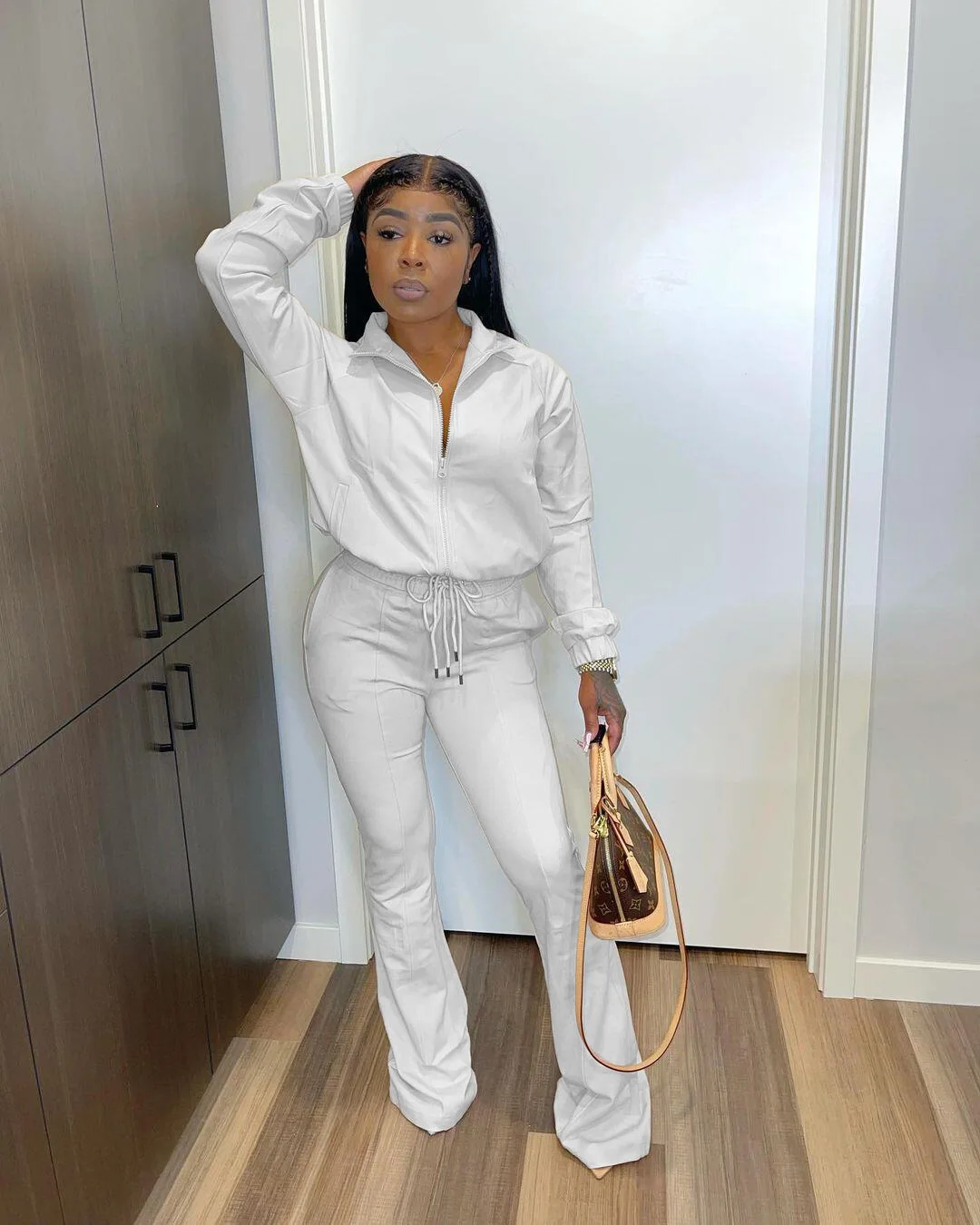 New Arrival Fashion Women Clothes Solid Color Long Sleeve Sweatshirt and Pants Set Ladies Casual Tracksuit Custom Logo Casual