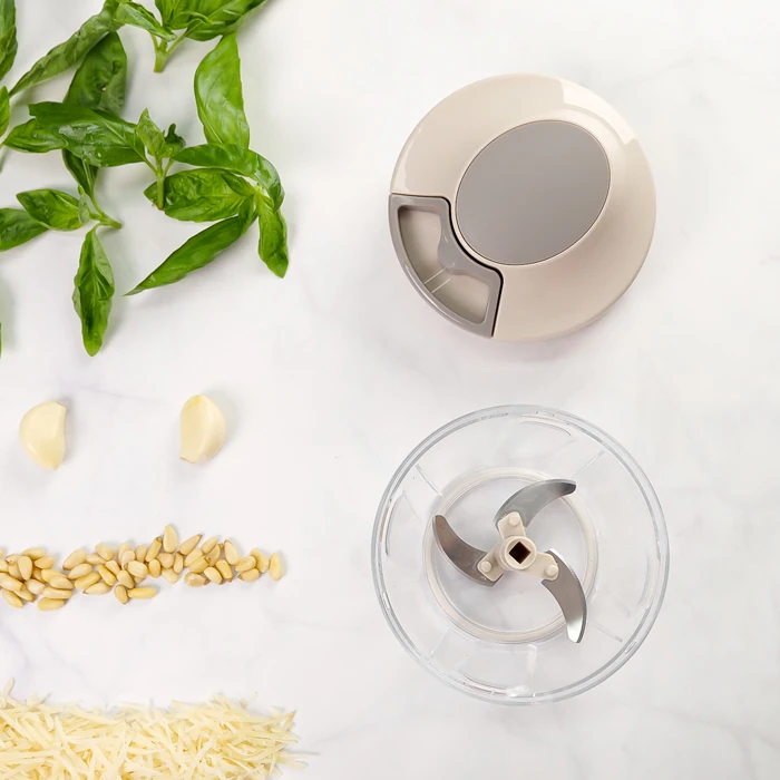 Smile Mom Kitchen Tools mini Hand Manual Plastic Vegetable Fruit Meat Pull Food Chopper