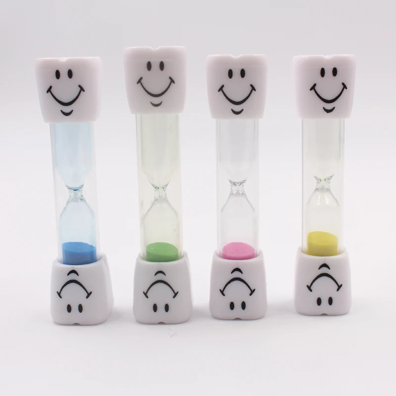 Mini smiling face hourglass plastic sand timer tooth 2 minutes Household Items Kids Toothbrush Timer