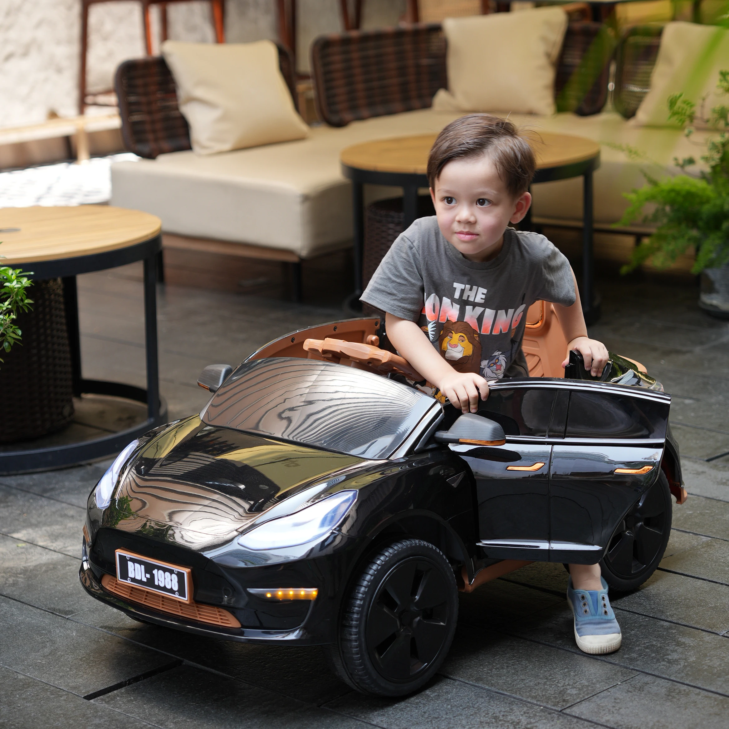 Детский игрушечный велосипед