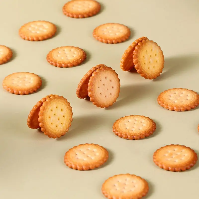 Japanese Small Round Cracker