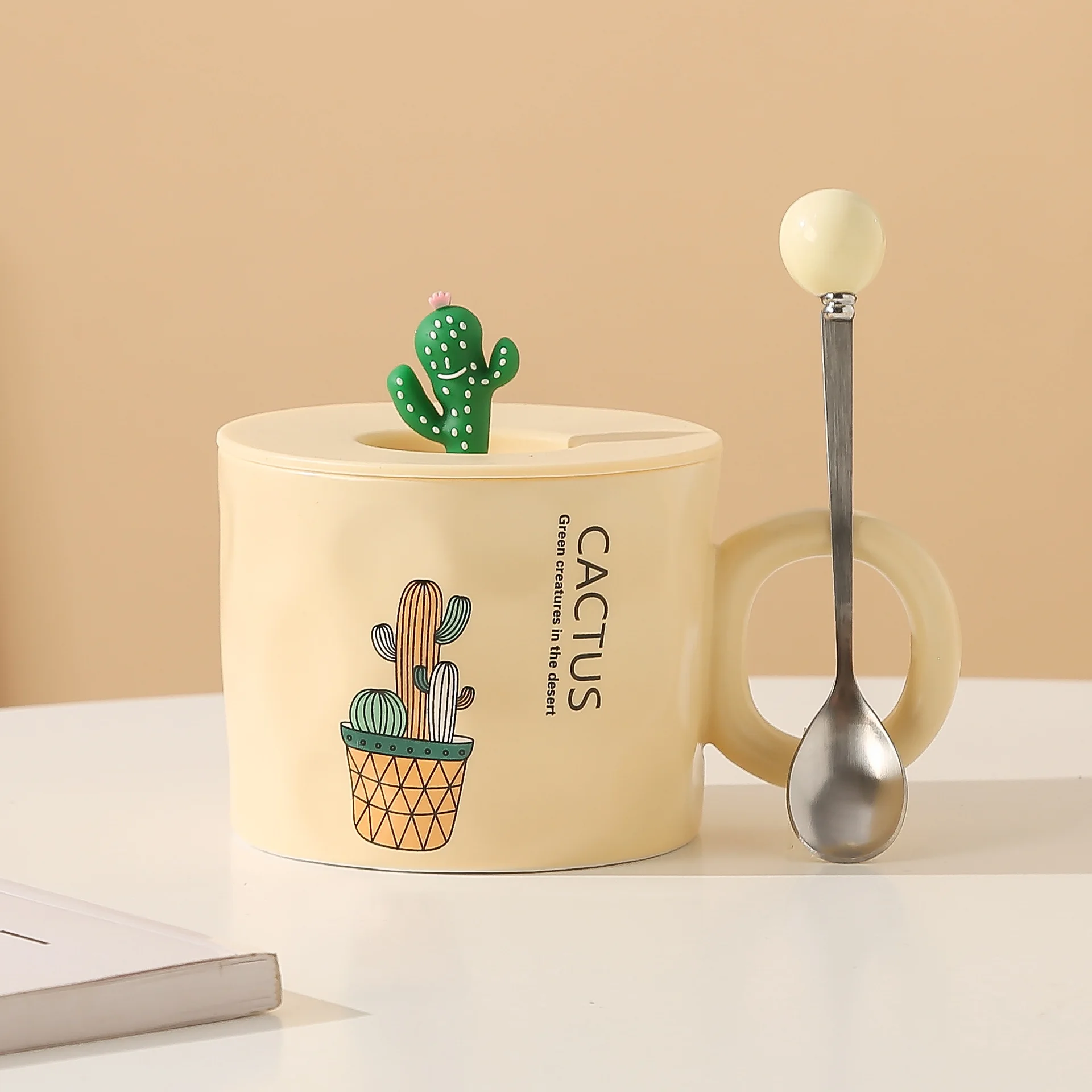 Wholesale Ceramic Cup with Lid Spoon  Gift Box Cup Couple Office Water Cup Coffee and Milk Mug