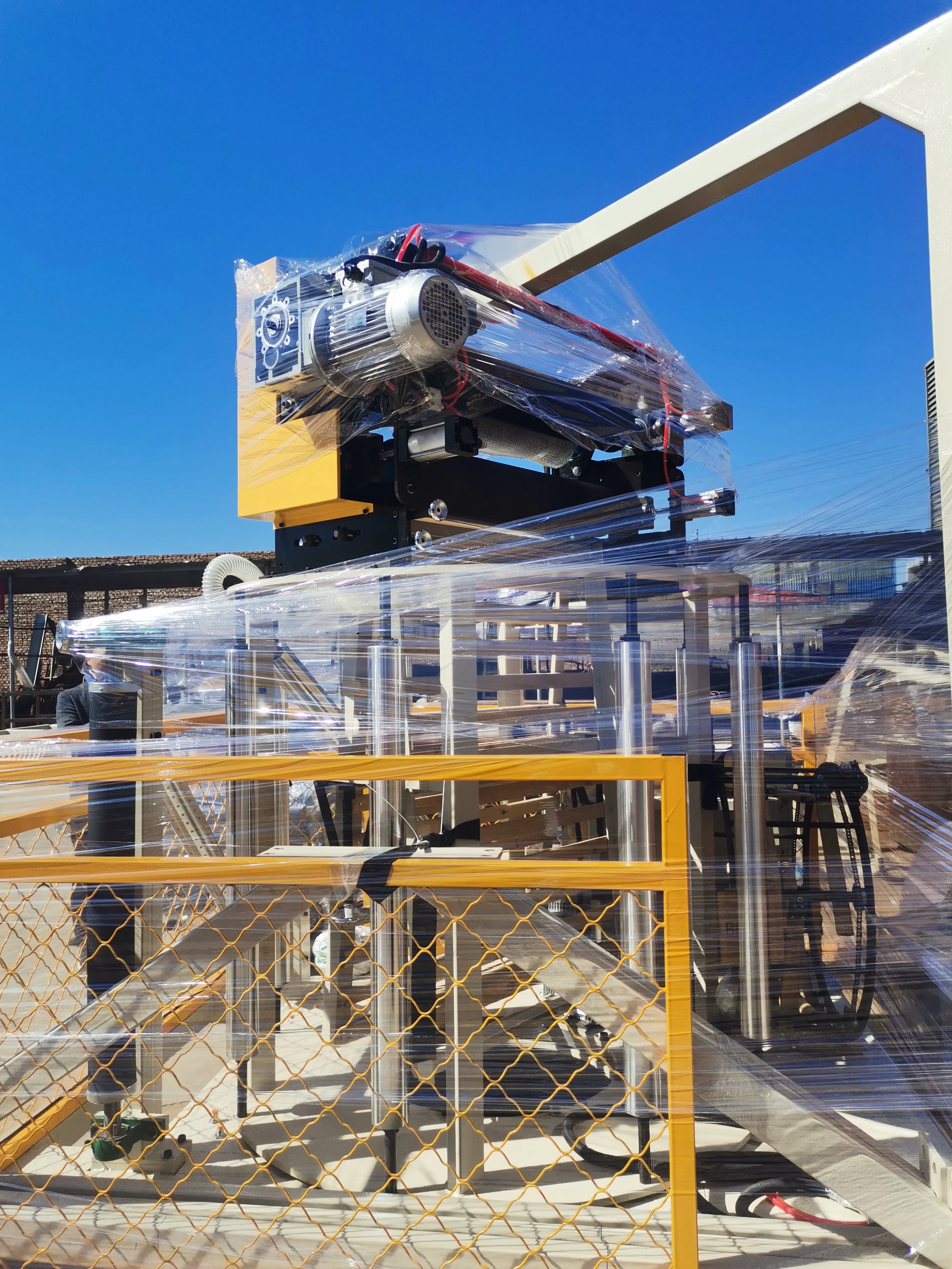 t shirt plastic bag punching machine