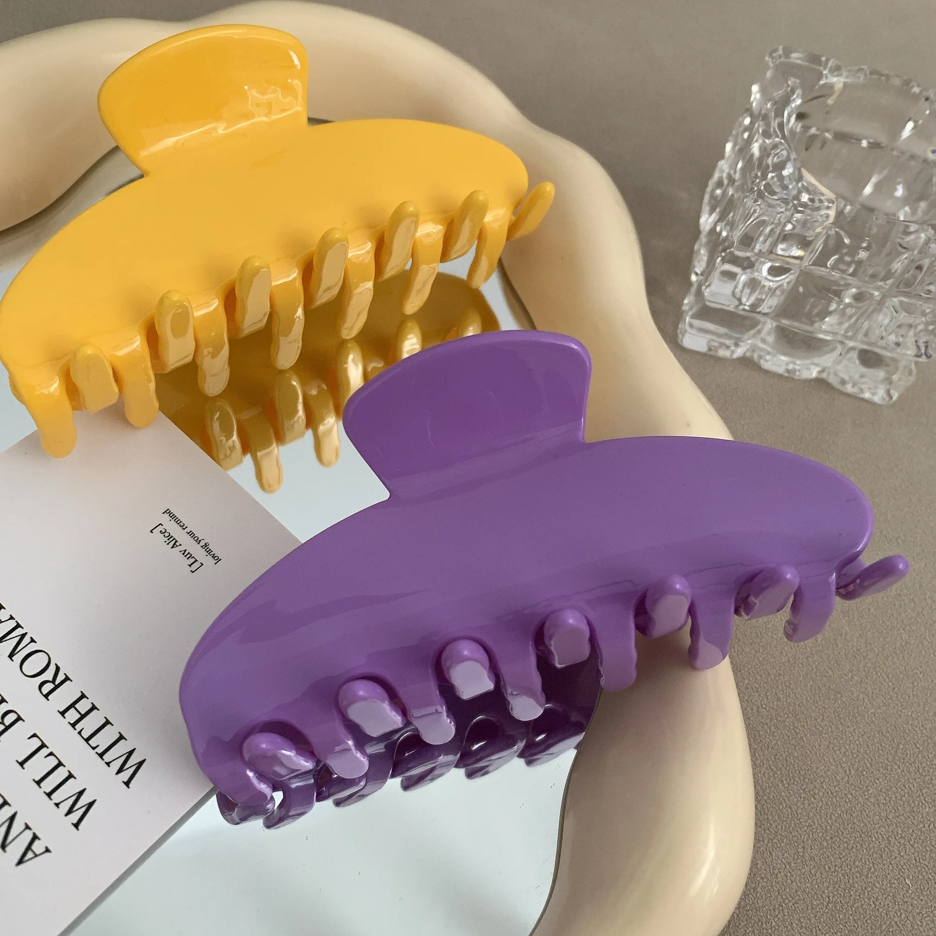 Factory direct wholesale New arrival candy color elegant fashion girls hair claw large hair accessories acetate hair claw female