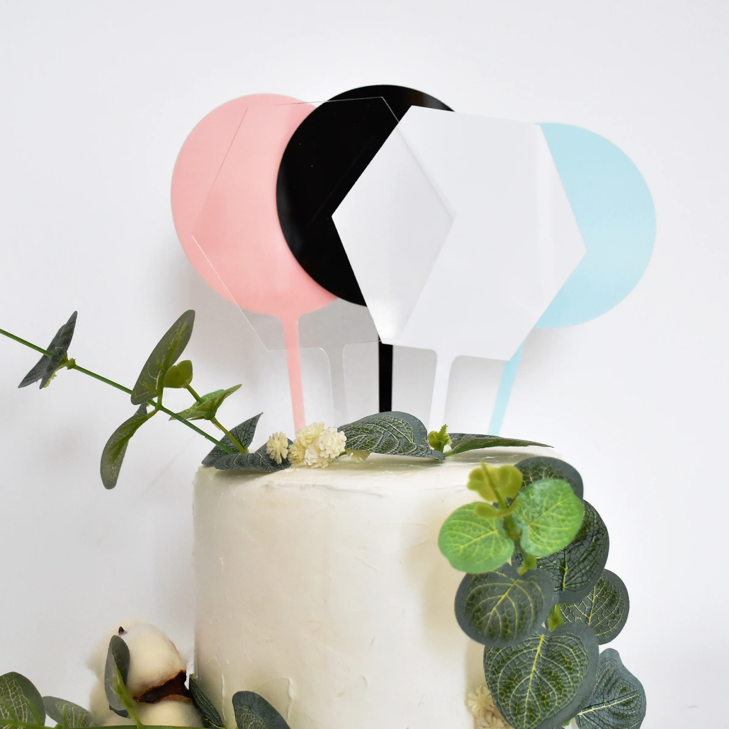 
Blank round clear acrylic cake topper 