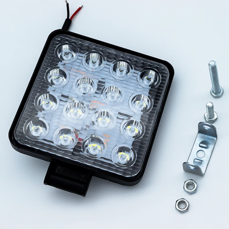 2023 New trend 4 inch 48w off road lights trucks 48mm aluminum off road flood lights led work light for trucks motorcycle